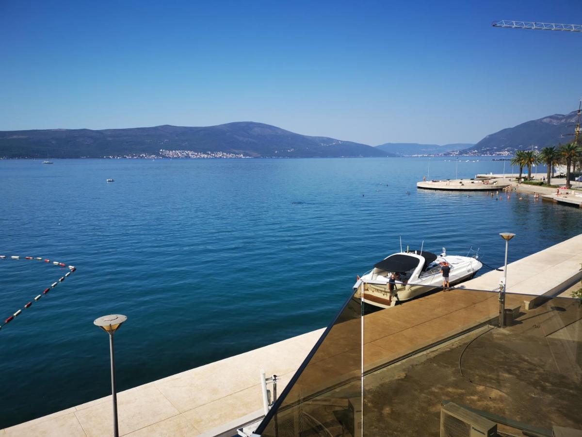 Seafront Apartments Tivat Exterior foto