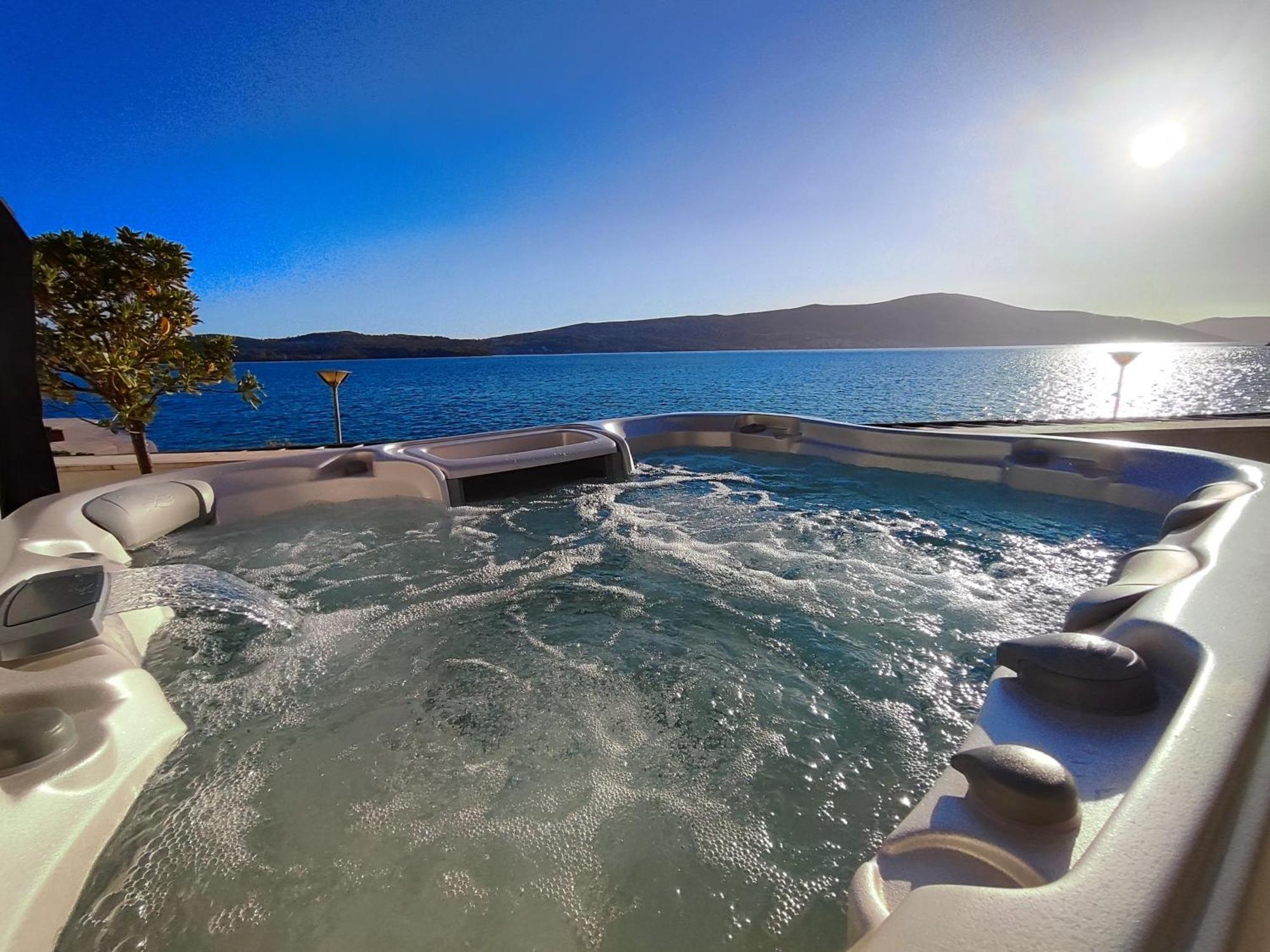 Seafront Apartments Tivat Exterior foto